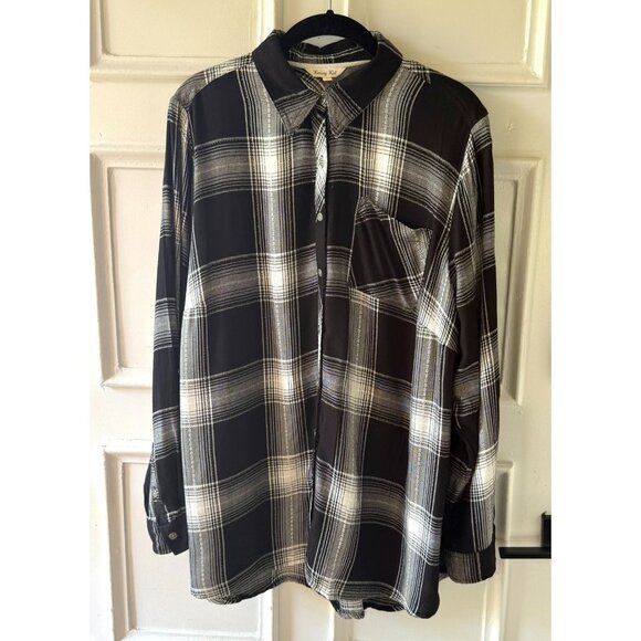 Krazy Kat Womens Black/White Plaid Button-Up Shirt Size 1X Long Sleeve Collar - Picture 1 of 11